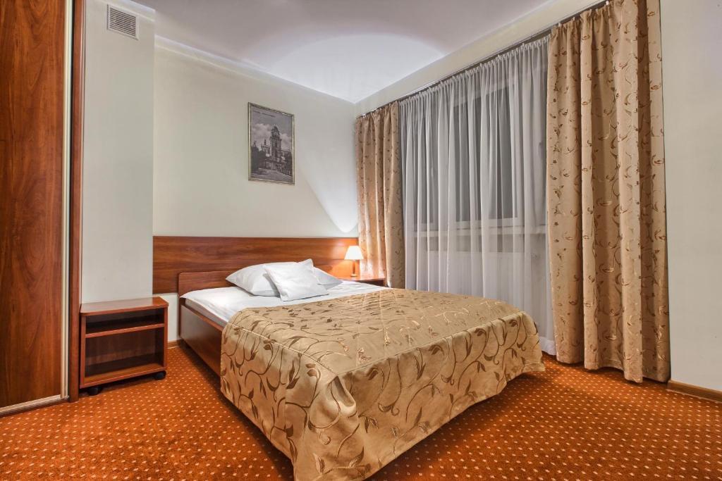 Hotel Renesans Zamość Chambre photo